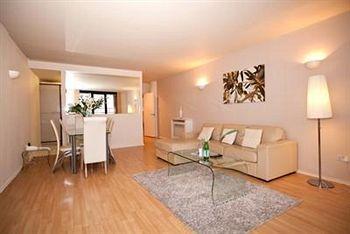 Point West Apartamento